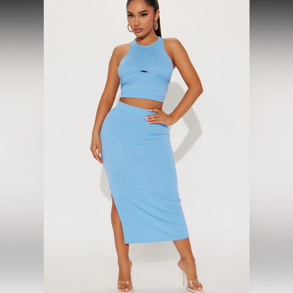 Blue skirt set